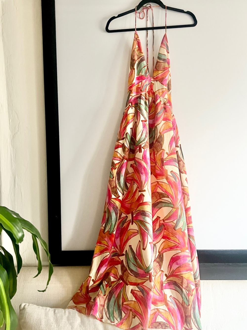 FARM Rio x Anthropologie Plunge-Neck Tropical Print Maxi Dress Size Medium NWT - Picture 3 of 13